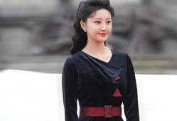 赵露思说未来能拍戏就拍,未来以拍戏为主，全力以赴演绎精彩人生