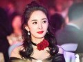 娱乐我杨蜜老公被热巴曝光 吃瓜群众在线爆料免费观看,迪丽热巴意外成“爆料王”，吃瓜群众免费观看